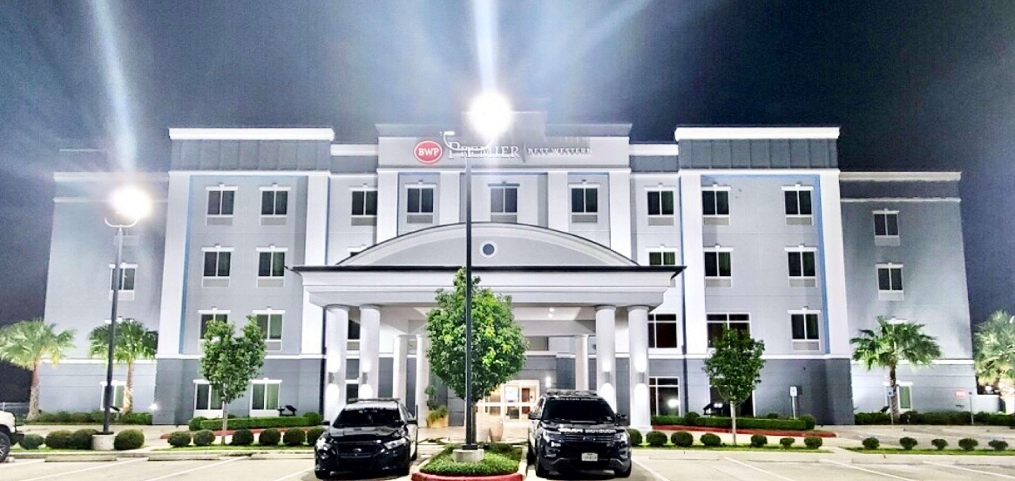 Best Western Premier Ashton Suites - Willowbrook Houston Exterior foto